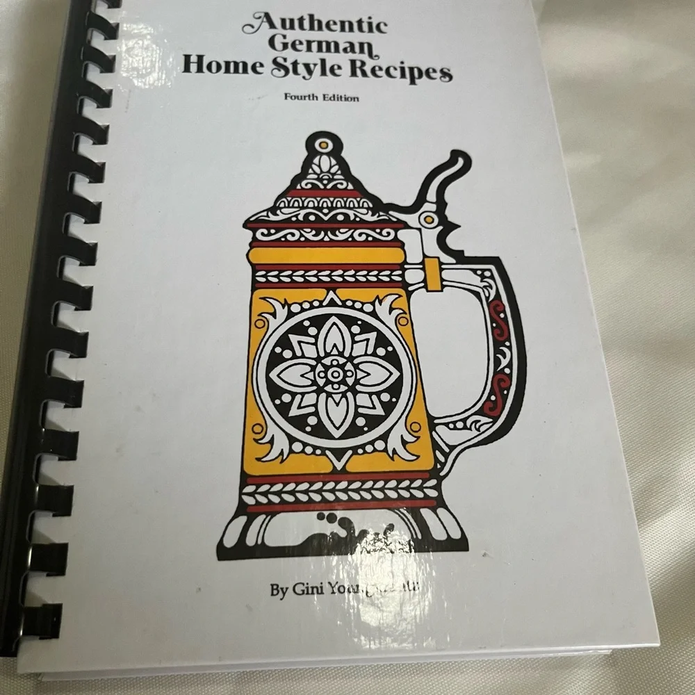 Authentic German Home Style Recipes by Gin Youngkrantz (1994, Comb Bound,...